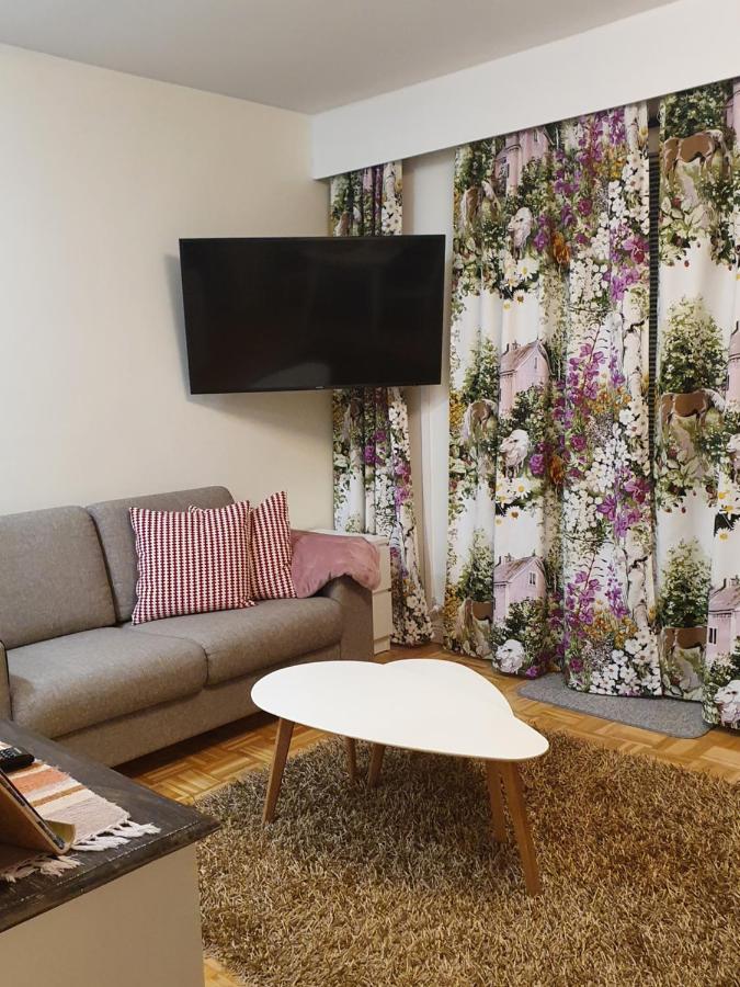 Apartmán Kaunis Valoisa 3 Krs Pikkukaksio Vantaa Koivukylae Exteriér fotografie